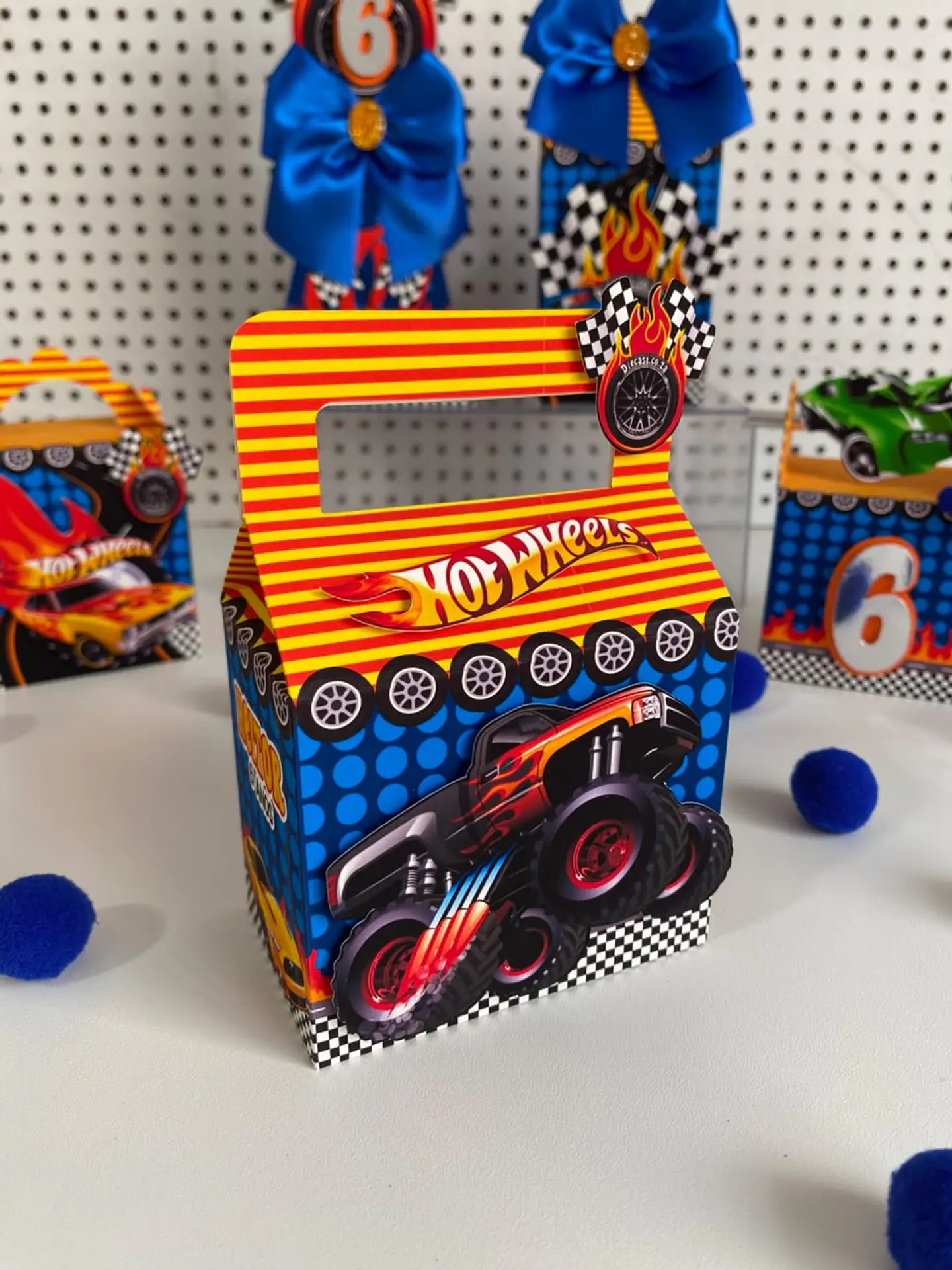 ARQUIVO DE CORTE HOT WHEELS 36 4