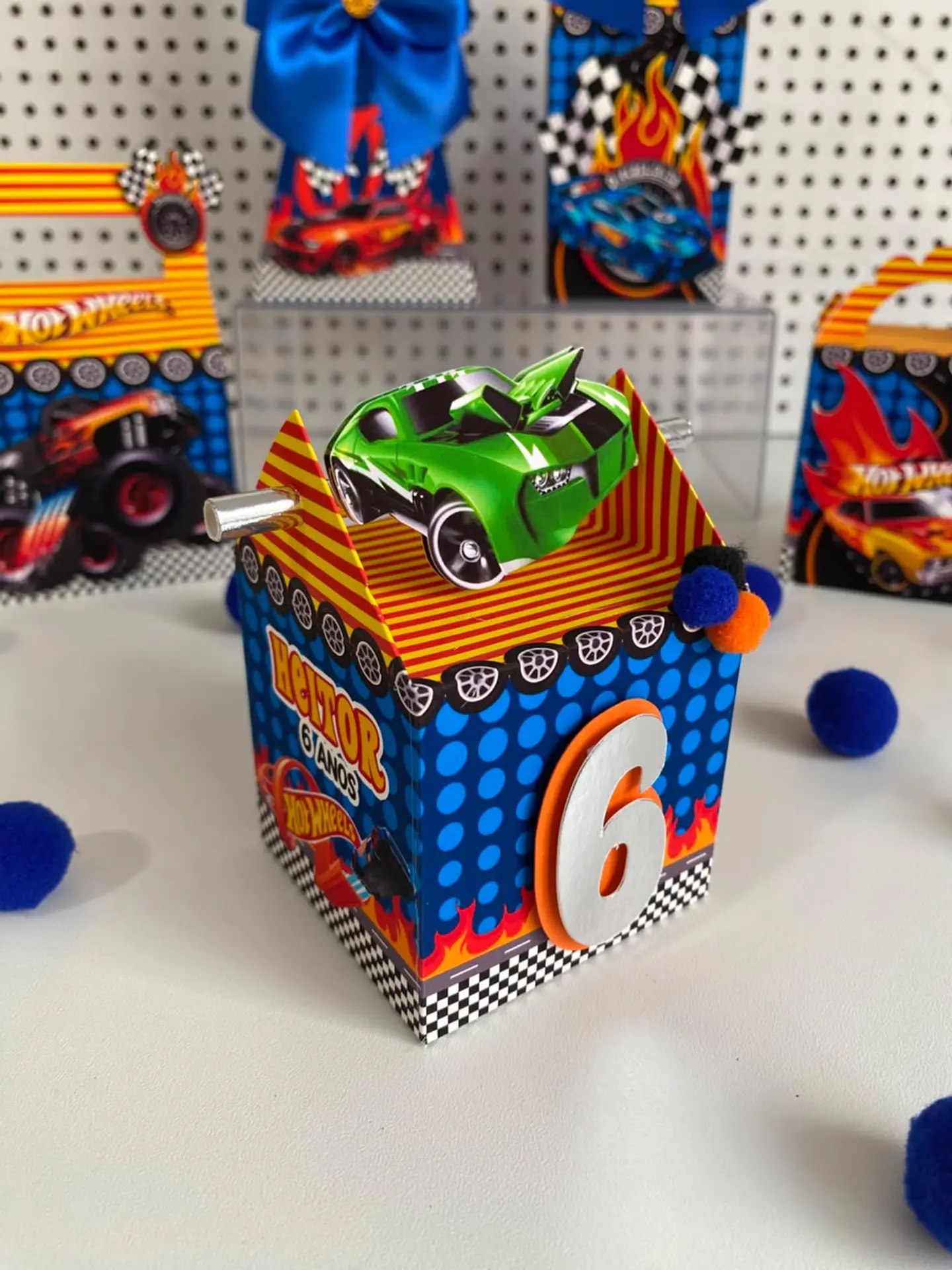 ARQUIVO DE CORTE HOT WHEELS 36 6