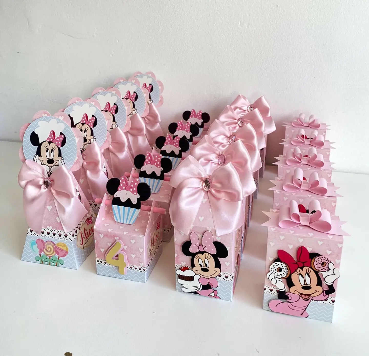 ARQUIVO DE CORTE MINNIE CONFEITARIA 35 1