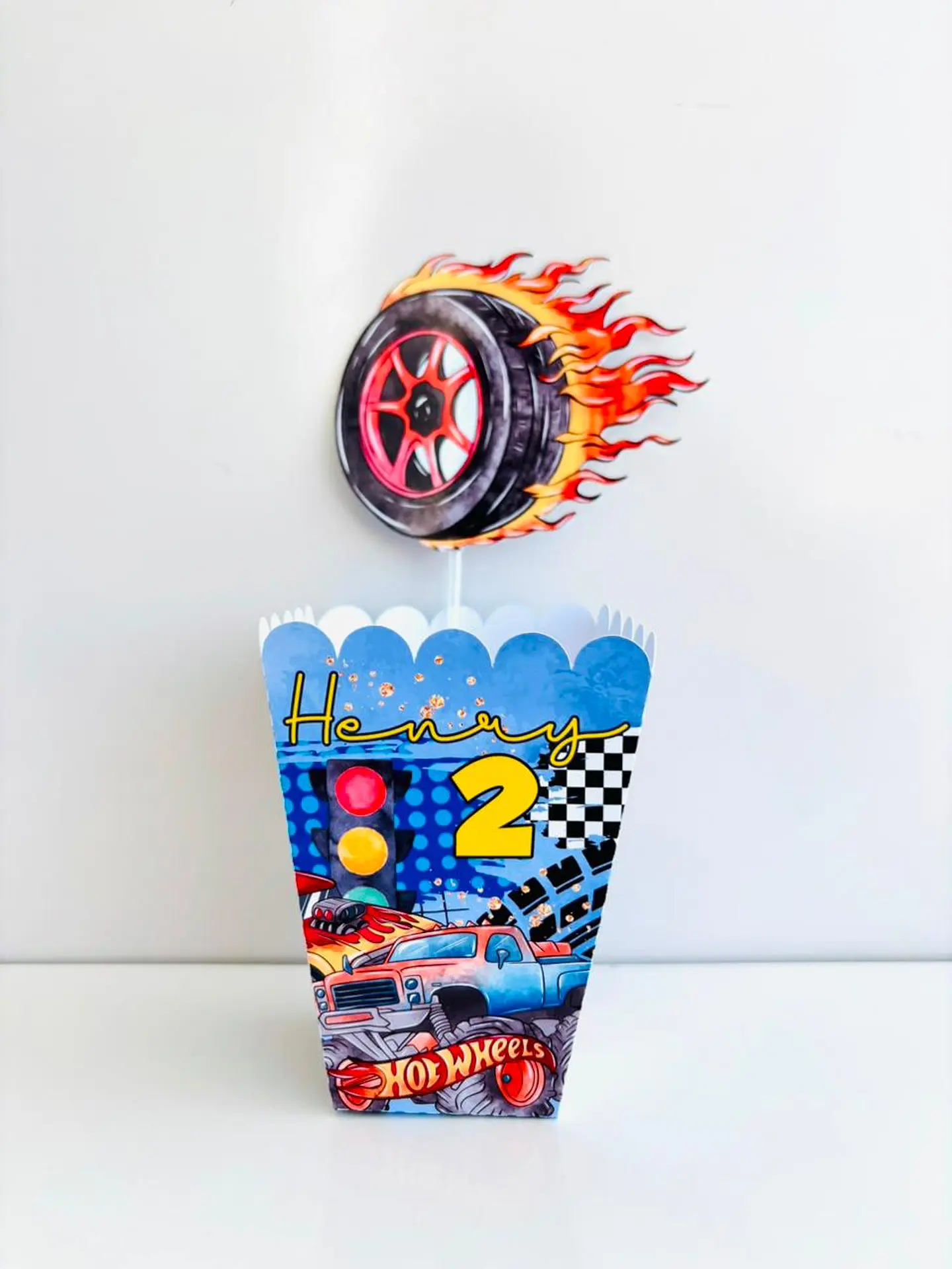ARQUIVO DE CORTE CENTRO DE MESA HOT WHEELS 01 1