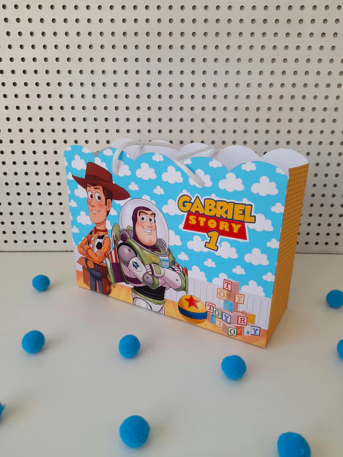 ARQUIVO DE CORTE SACOLINHA TOY STORY 01