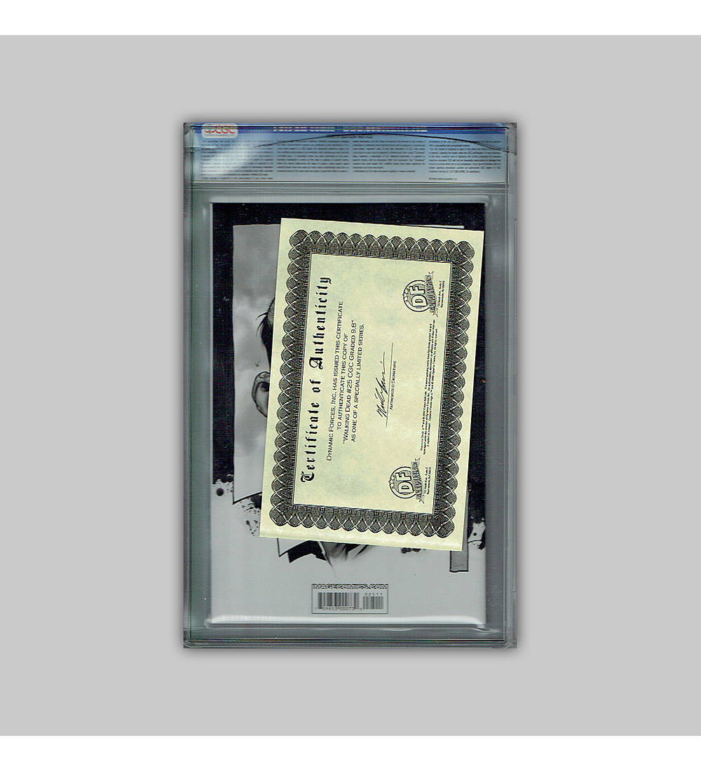 Walking Dead 25 CGC 9.8 Greg Land 2006