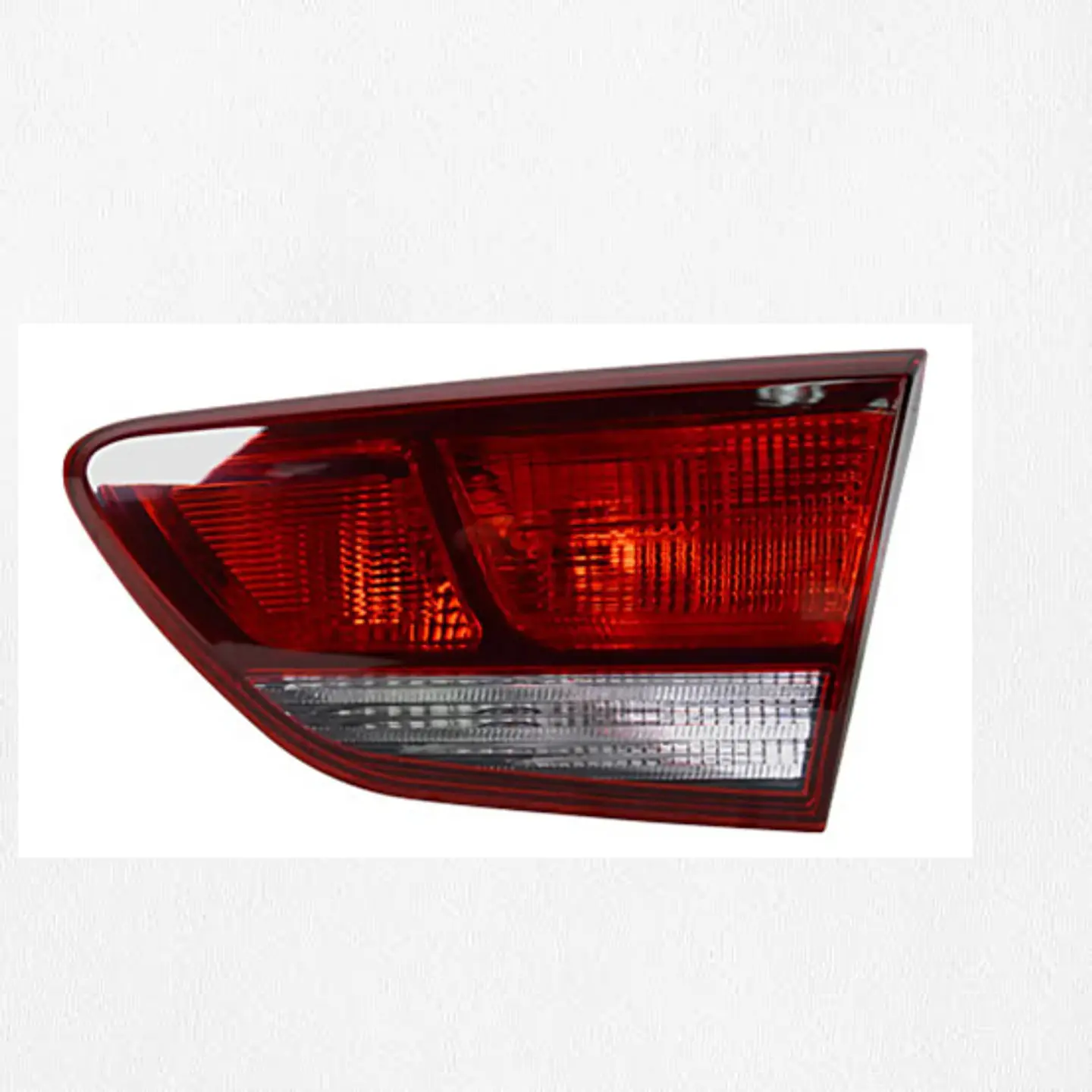 FAROL TRASERO IZQUIERDO (MALETERO) KIA RIO 4 1