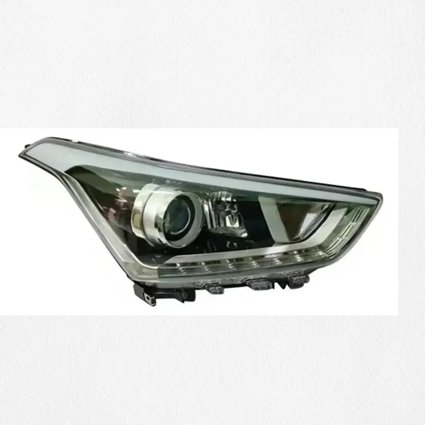 Hyundai creta año 2016 optico Derecho 1
