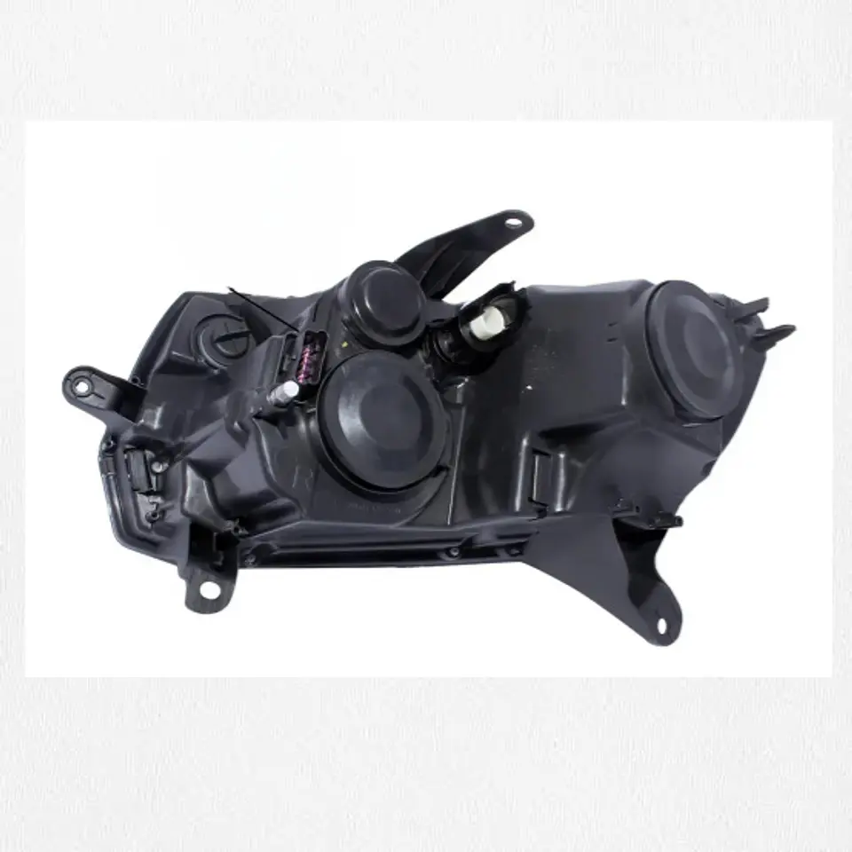 Renault symbol año 2012 óptico Derecho  2