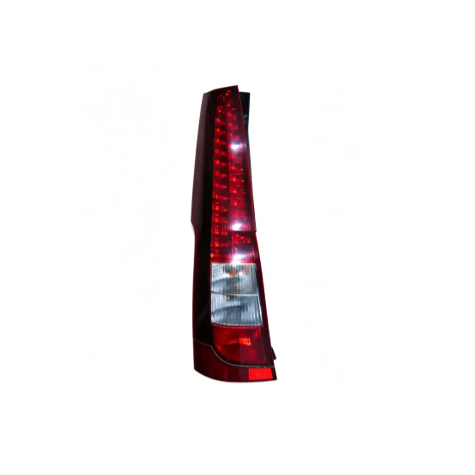 Dongfeng joyear cross 1.6 año 2014 Foco trasero izquierdo  1