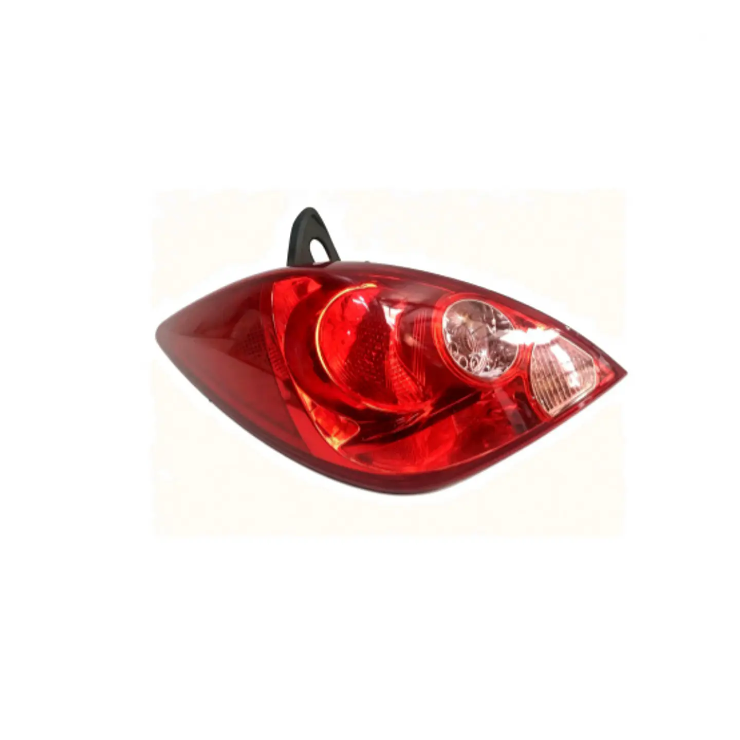 nissan tiida sport año 2011 Foco trasero izquierdo  1