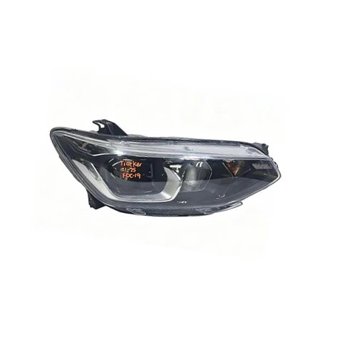 Faro Derecho Chevrolet Tracker 2021-2025 Fdc-19