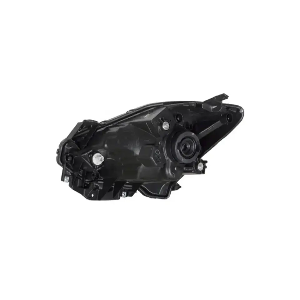 Suzuki Dzire año 2022 óptico Derecho  2