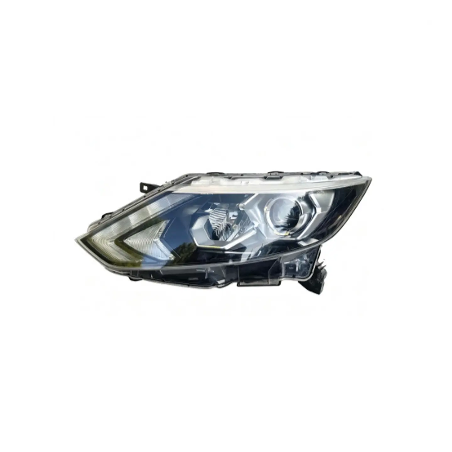 Nissan Qashqai año 2016 óptico Izquierdo  1