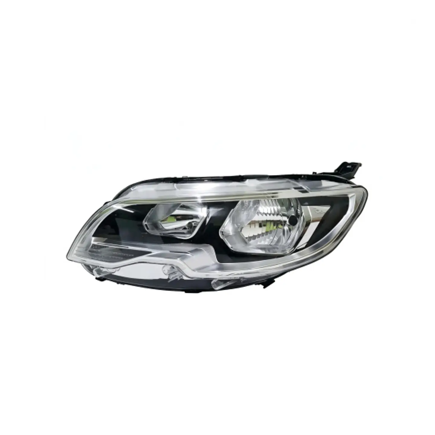 Peugeot 301 año 2021 óptico Izquierdo  2