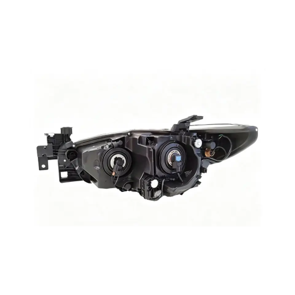 Mazda 6 año 2016 óptico Derecho  2