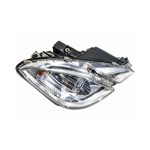 Mercedes benz E250 año 2014 óptico Derecho 3
