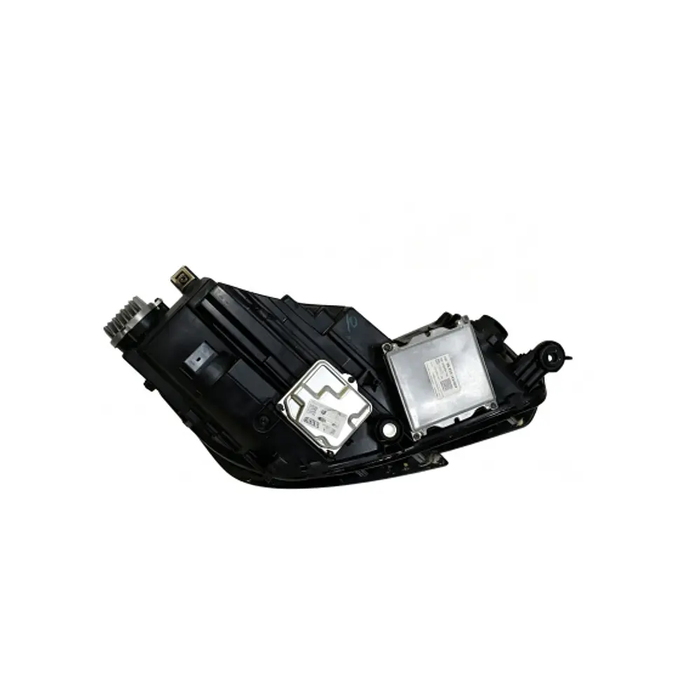 Audi a4 año 2017 óptico Izquierdo original Led  4