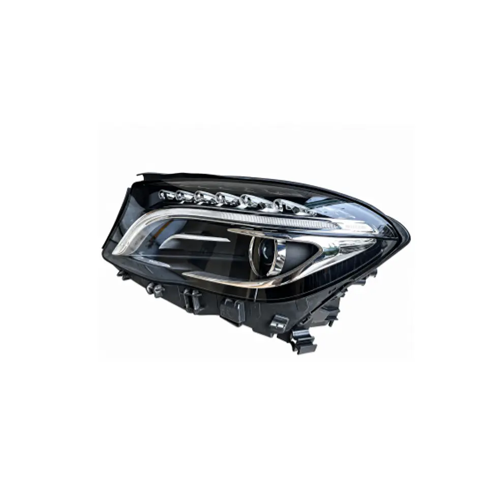 Mercedes benz GLA 200 año 2020 óptico Izquierdo original  2