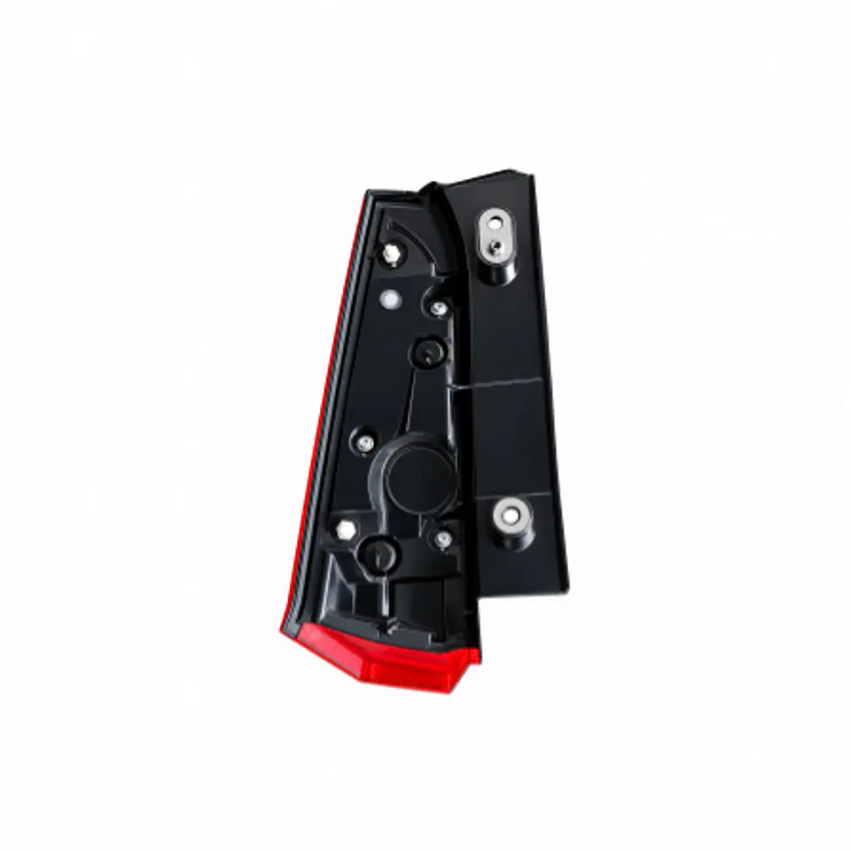 Foco Trasero LED Superior Derecho Suzuki XL7 2022 3