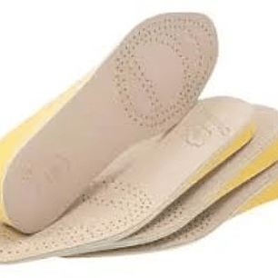 Plantilla aumenta estatura  3 cm.