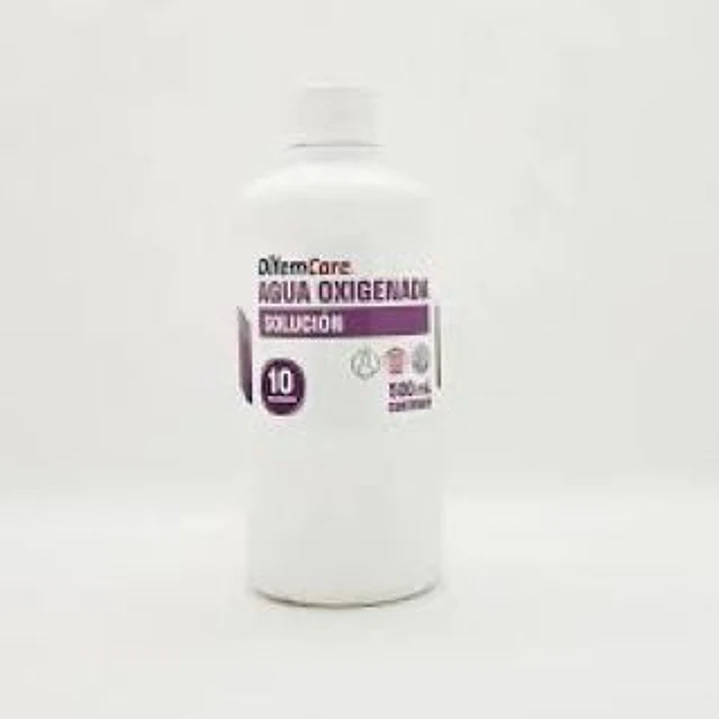 Agua oxigenada 10 v 500 ml.