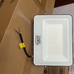 Foco Proyector Led Softlight 100w 6500k 11.000 Lum Logic