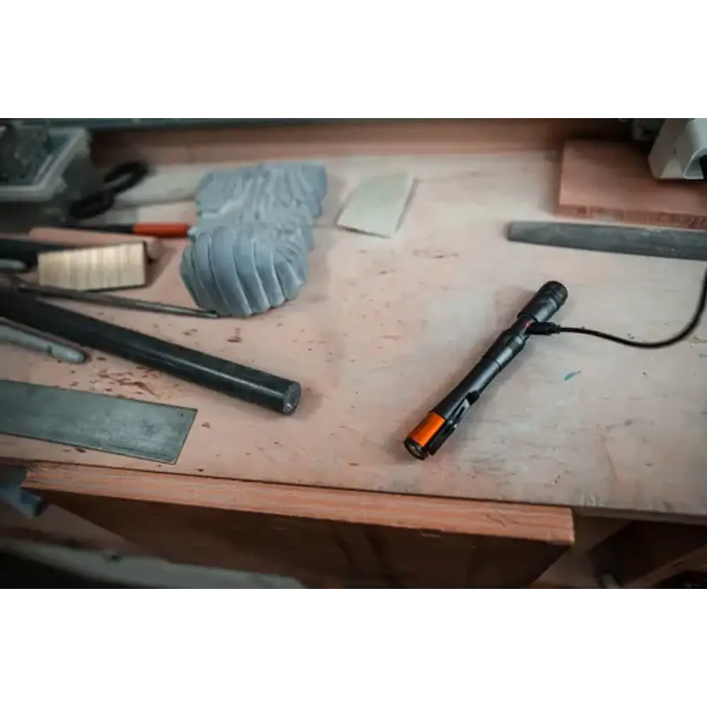 Linterna de Mano Recargable Flex Inspector 500+ Nebo