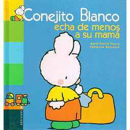 Conejito blanco echa de menos a su mama