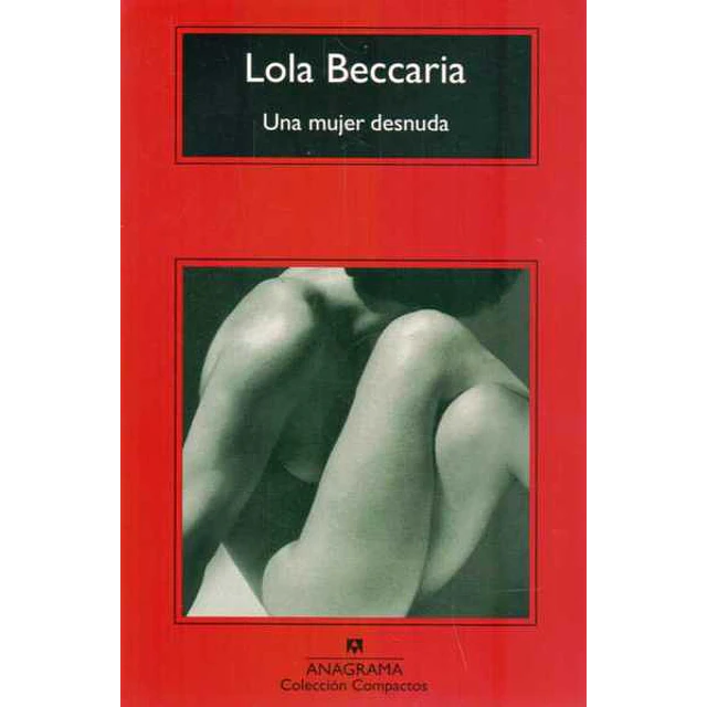 Una mujer desnuda