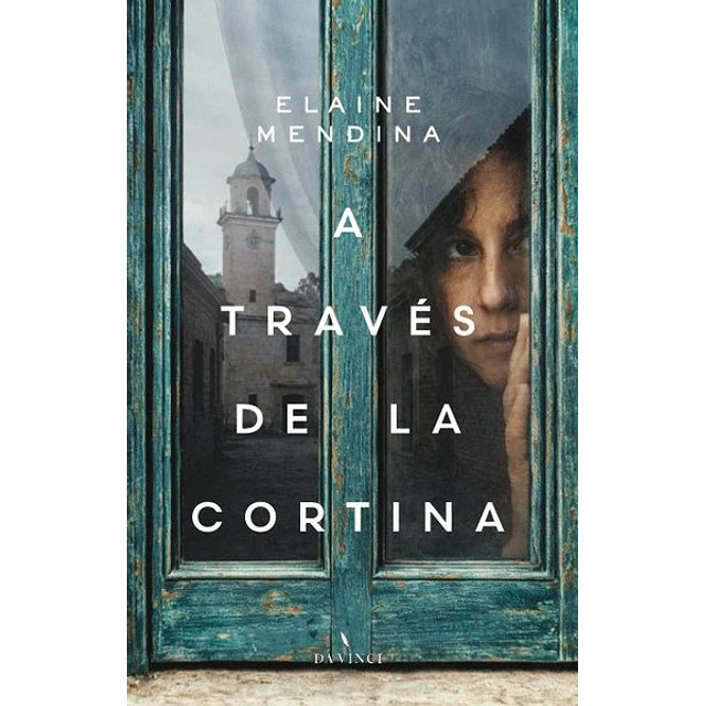 A traves de la cortina