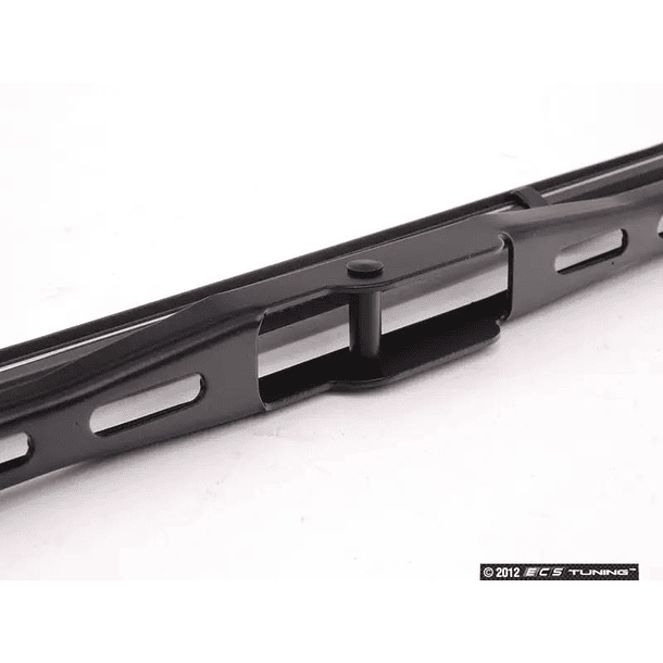 PLUMILLA TRASERA  Q7 07-15 2