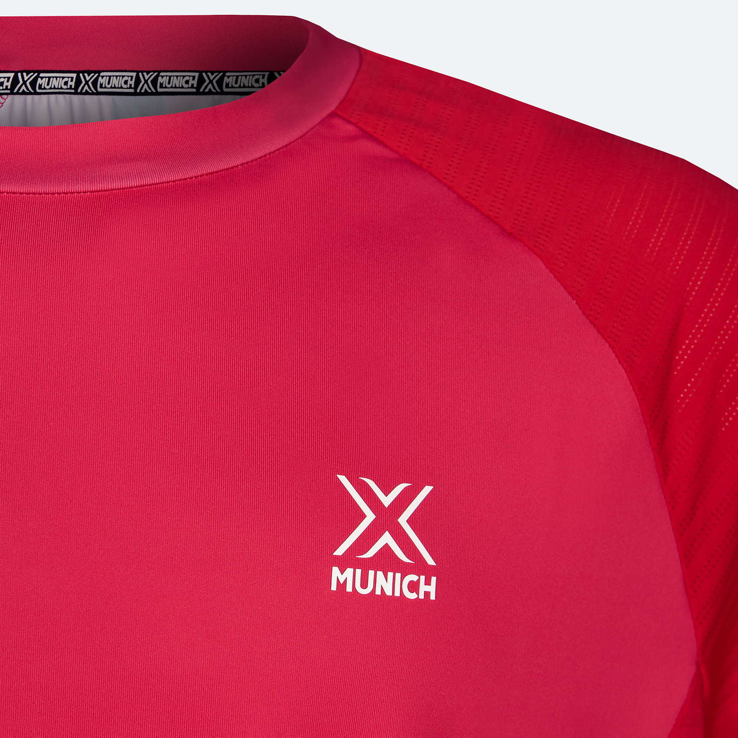 POLERA MUNICH MAN PRO DRY TEE FUCSIA 5