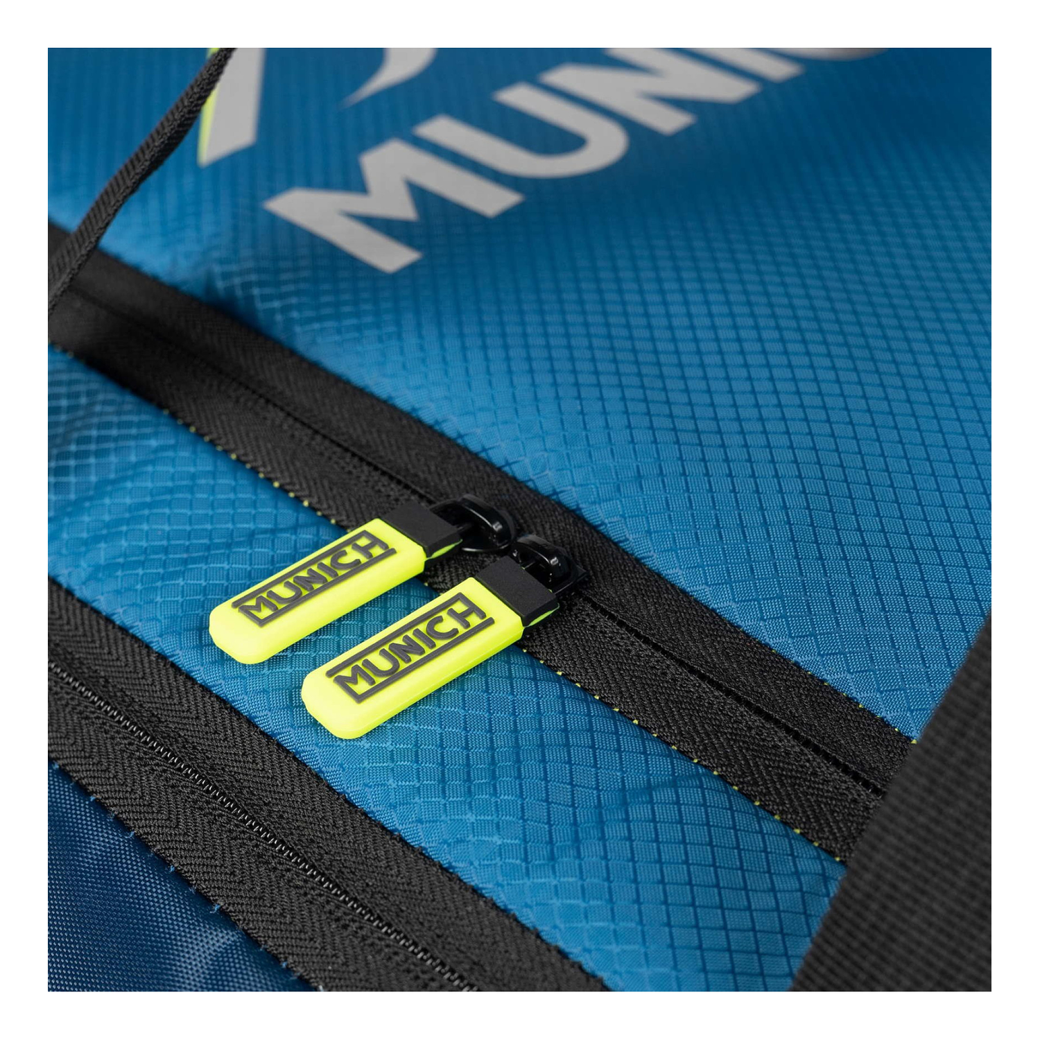 BOLSO MUNICH PADEL TRAINING BACK BLUE & LIMA 4