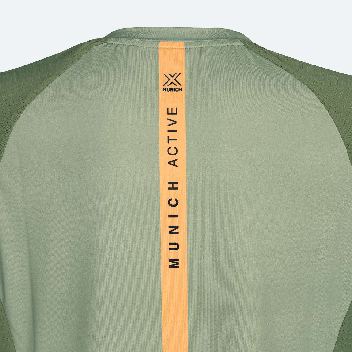 POLERA MUNICH MAN PRO DRY TEE KAKI 3