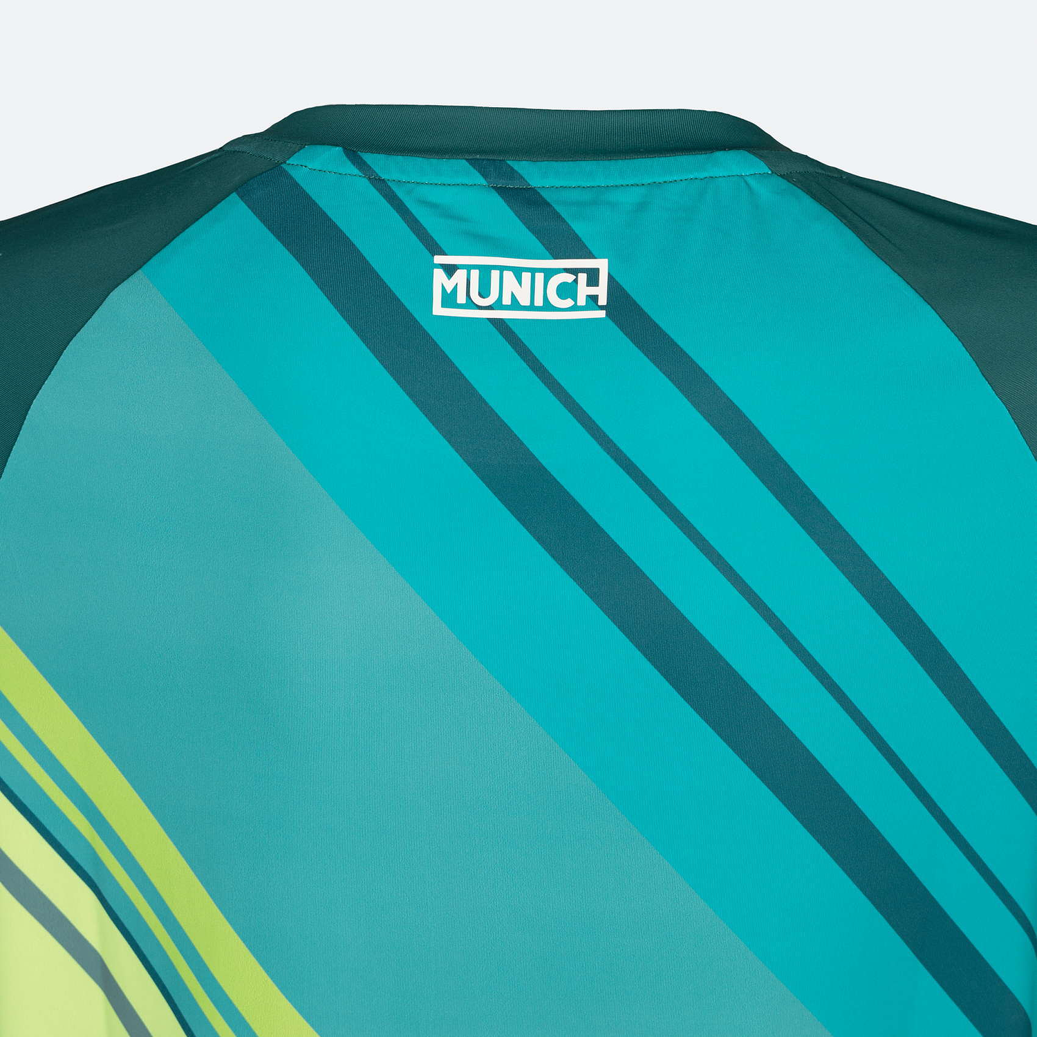 POLERA MUNICH MAN STRIPES GREEN 3