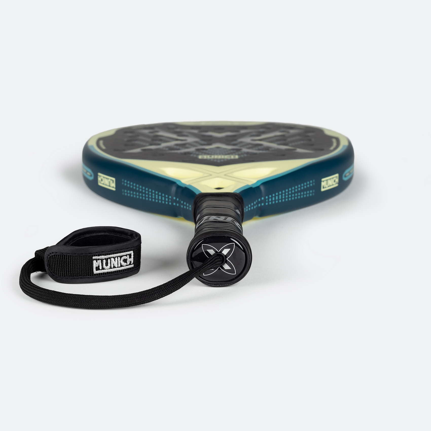 PALETA MUNICH PADEL RACKET FENIX 3