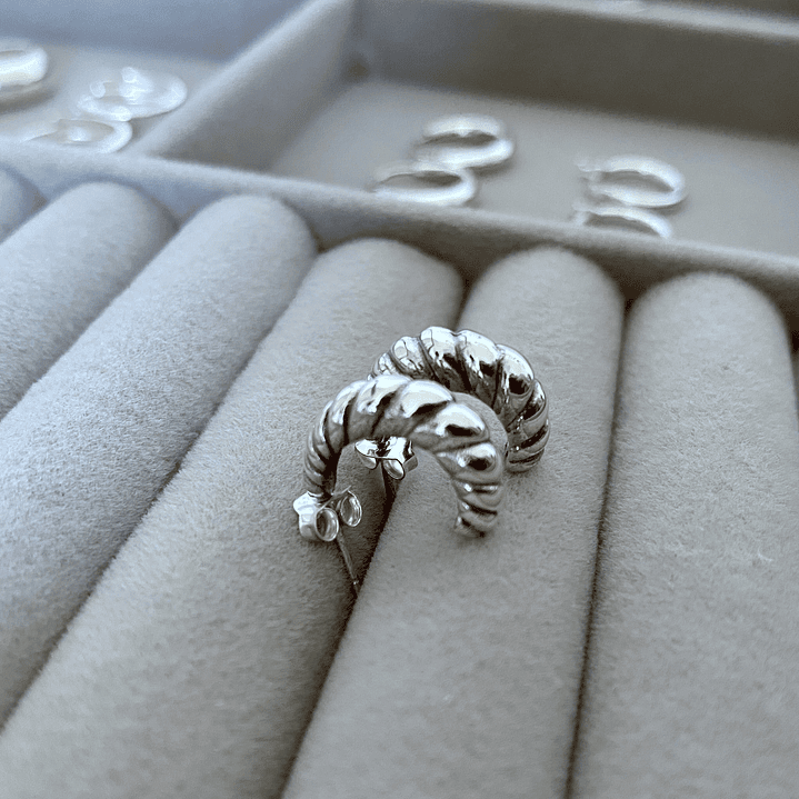 SEMI ARGOLLAS ENROSCADAS GRUESA 925 2