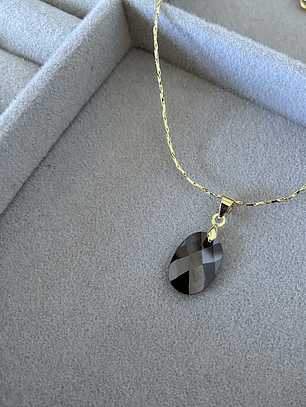 COLLAR CRISTAL BLACK 18K
