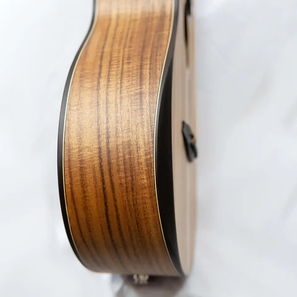 Guitarra Travel Mahori MAH-364EQ + Funda 5