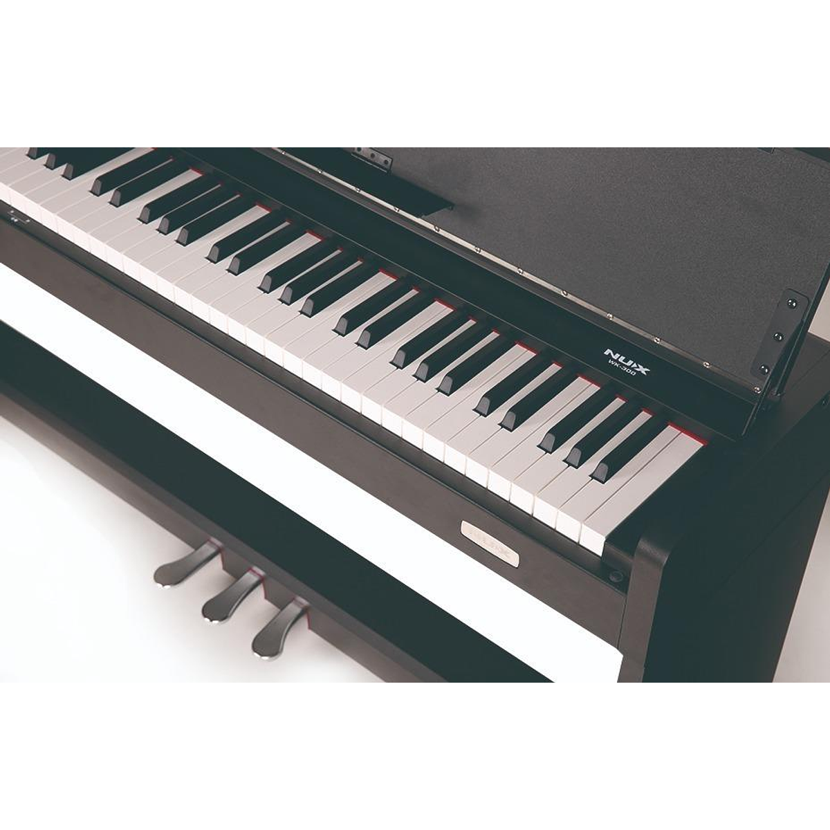 Piano Digital NUX WK-310: Elegancia y versatilidad