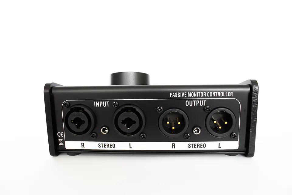 CONTROL VOLUMEN DE MONITOR MAVI MT2 2