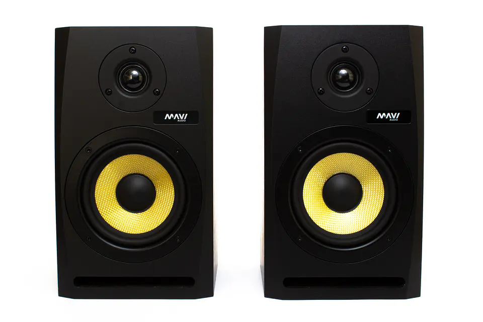 Monitores de Estudio Mavi 5'' MVY5 1