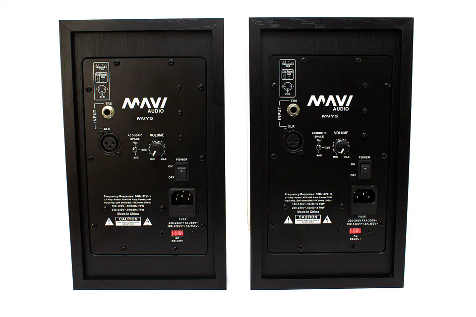 Monitores de Estudio Mavi 5'' MVY5 2