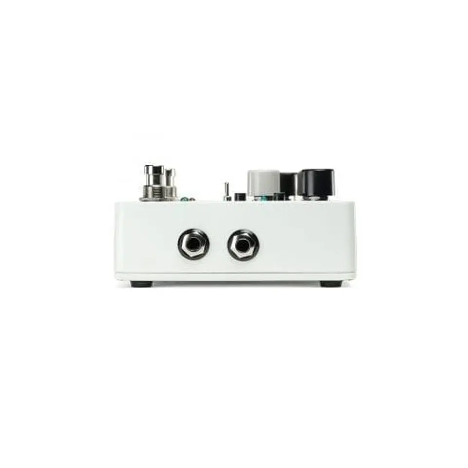 Pedal Para Bajo PreAmp + DI Battalion Electro Harmonix 4