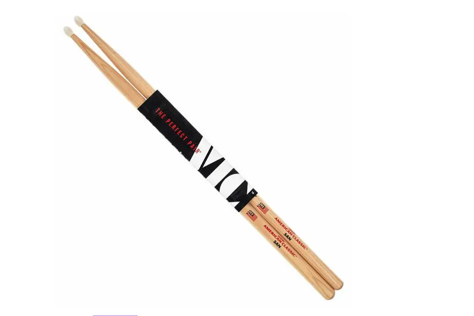 Baquetas Vic Firth 5A American Classic Punta de Nylon 1
