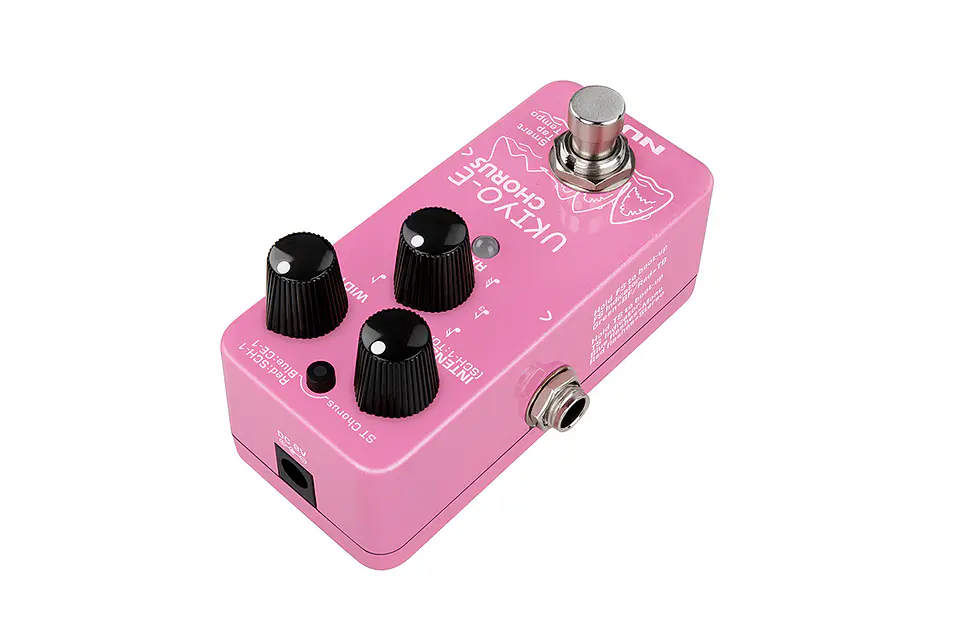 Pedal de Efecto Chorus NUX para Guitarra Eléctrica Ukiyo-E NCH-4 3