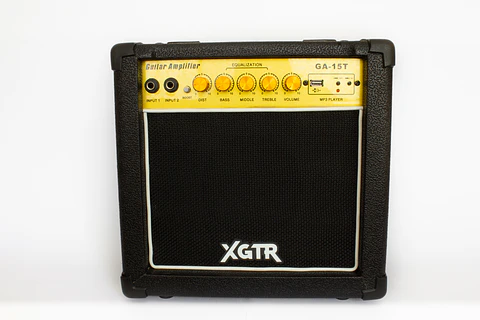 Amplificador Guitarra Eléctrica 15W GA-15T XGTR