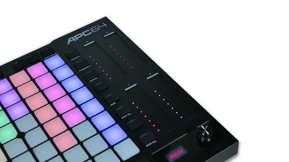 Controlador Midi Apc64 - Akai 4