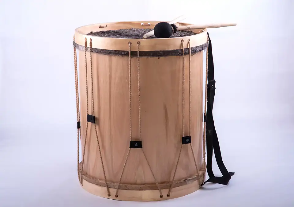 Bombo Leguero 16 TB 1