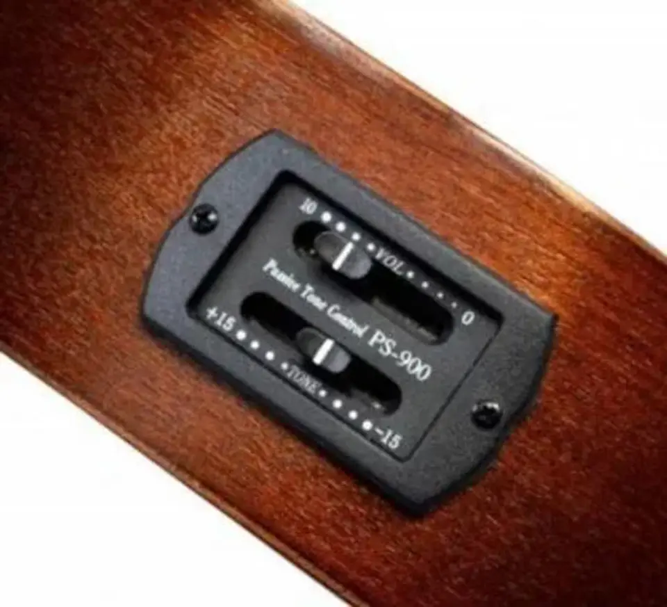 Ukelele Soprano Eq Mk-Se_W/Ub-S Makala Kala 3