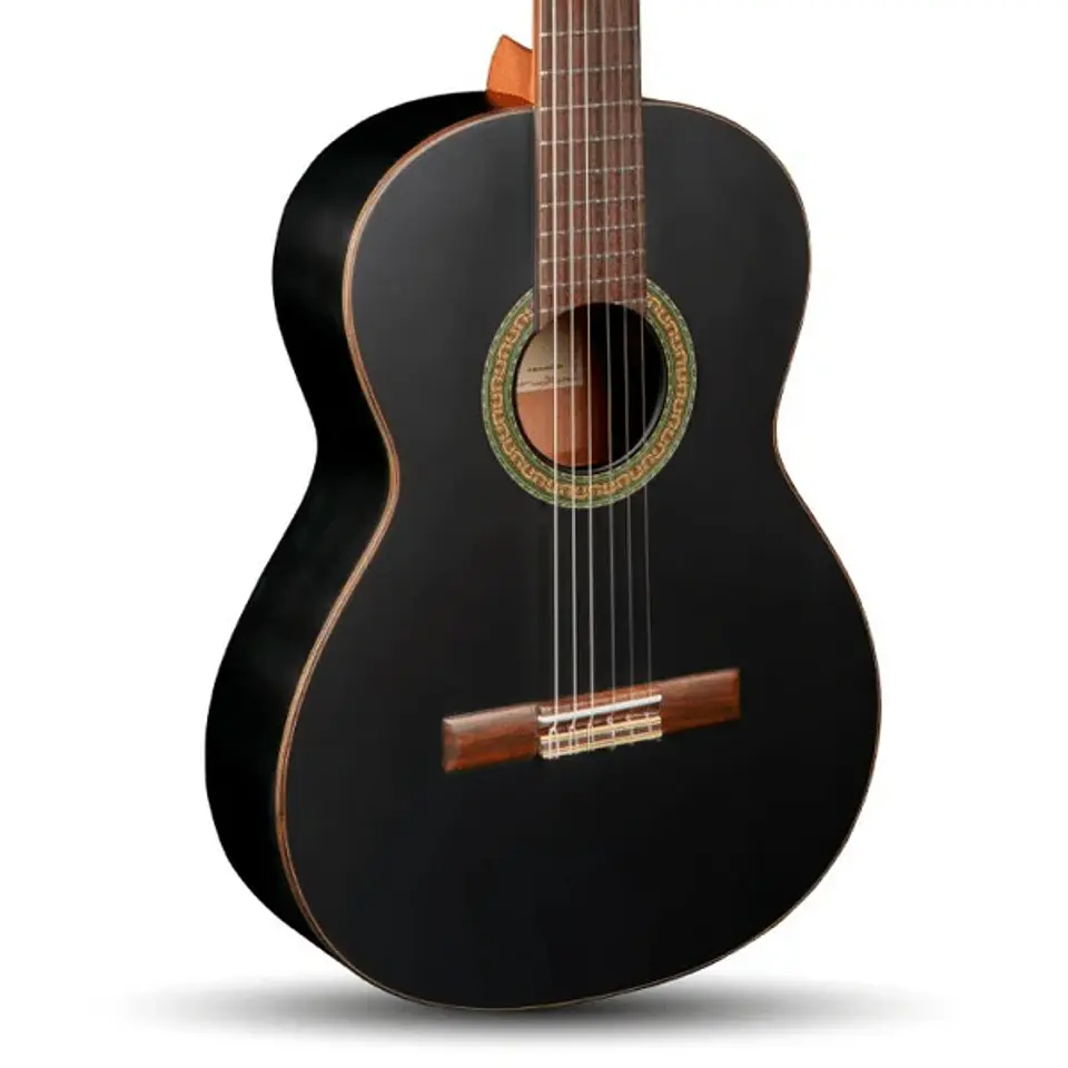 Guitarra Clásica 1C Black Satin + Funda 4/4 10 Mm Alhambra 3