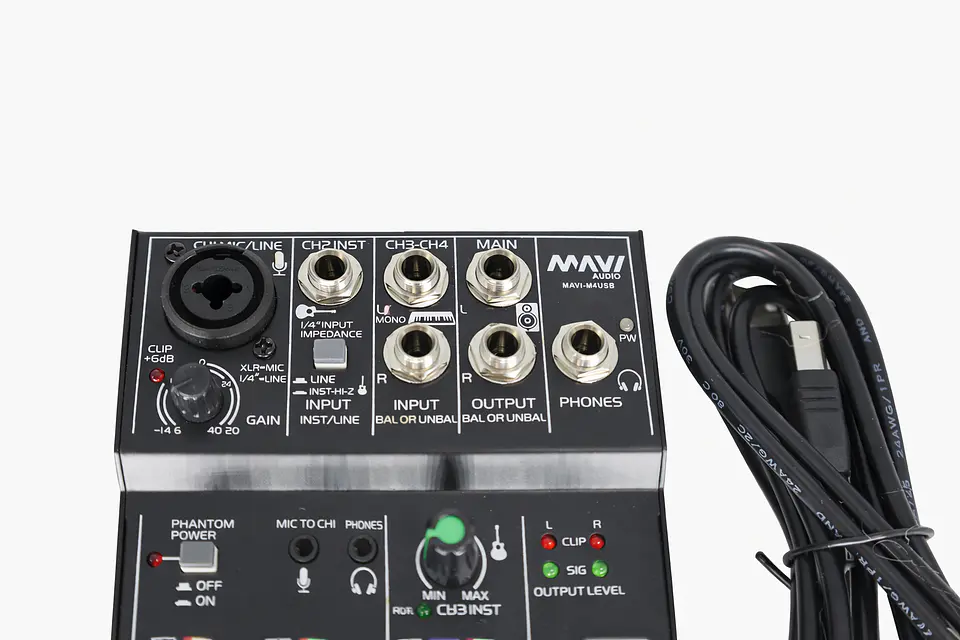 MEZCLADOR INTERFAZ MAVI M4USB 2