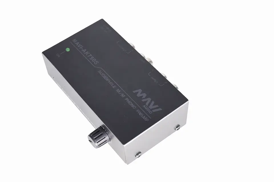 Preamp Phono 750S Mavi 4